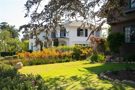 Low-Maintenance Landscaping Ideas for Plymouth, MN | Rockman